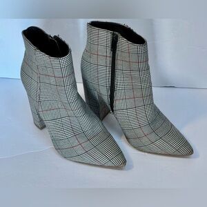 JustFab Gray Plaid Heeled Boots